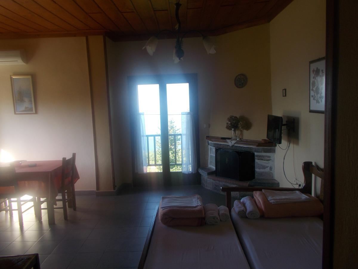 Archontiko Iatridis Otel Mourésion Dış mekan fotoğraf